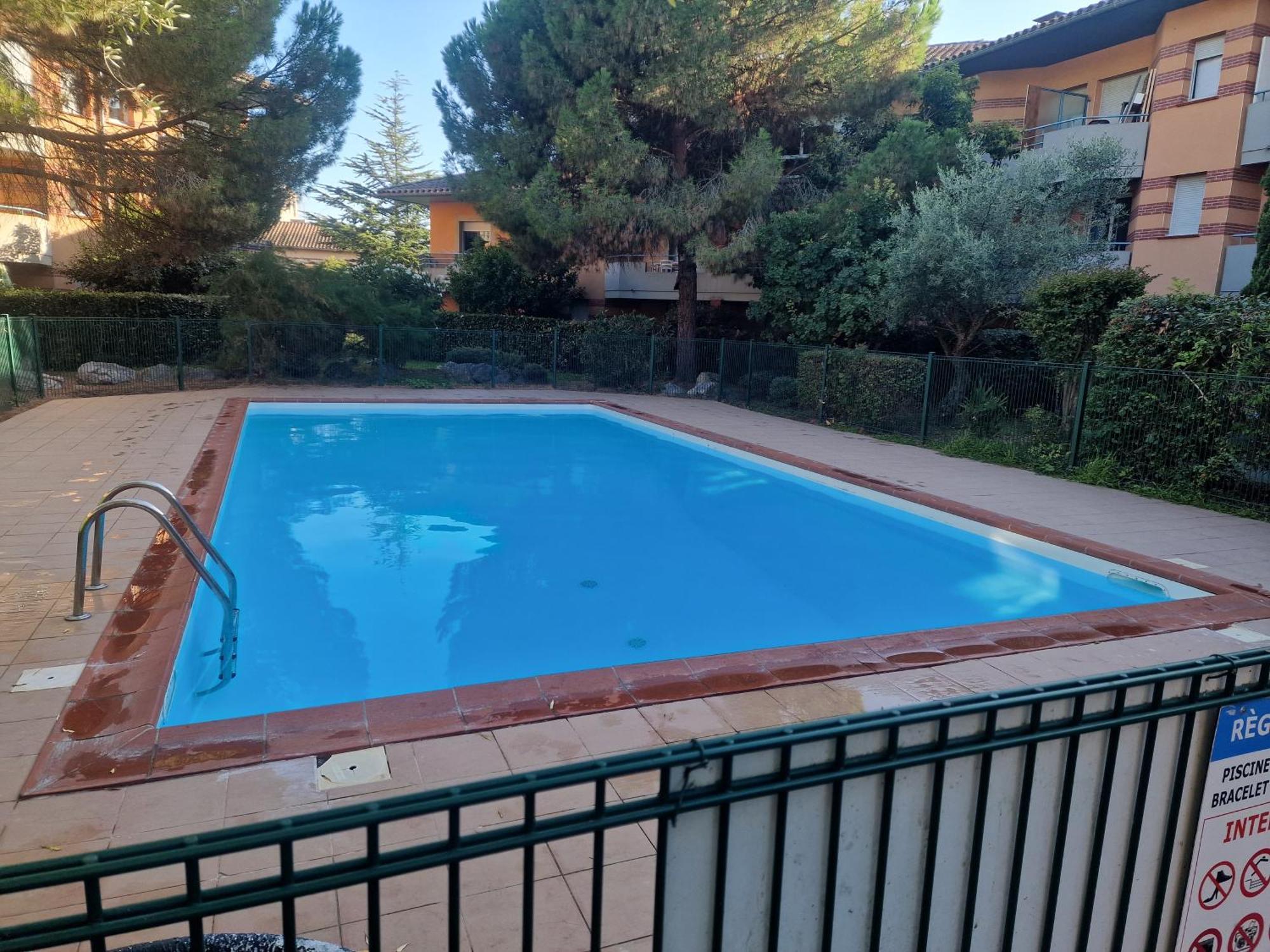 Comfortable Duplex En Residence Securisee Proche Metro Тулуза Экстерьер фото